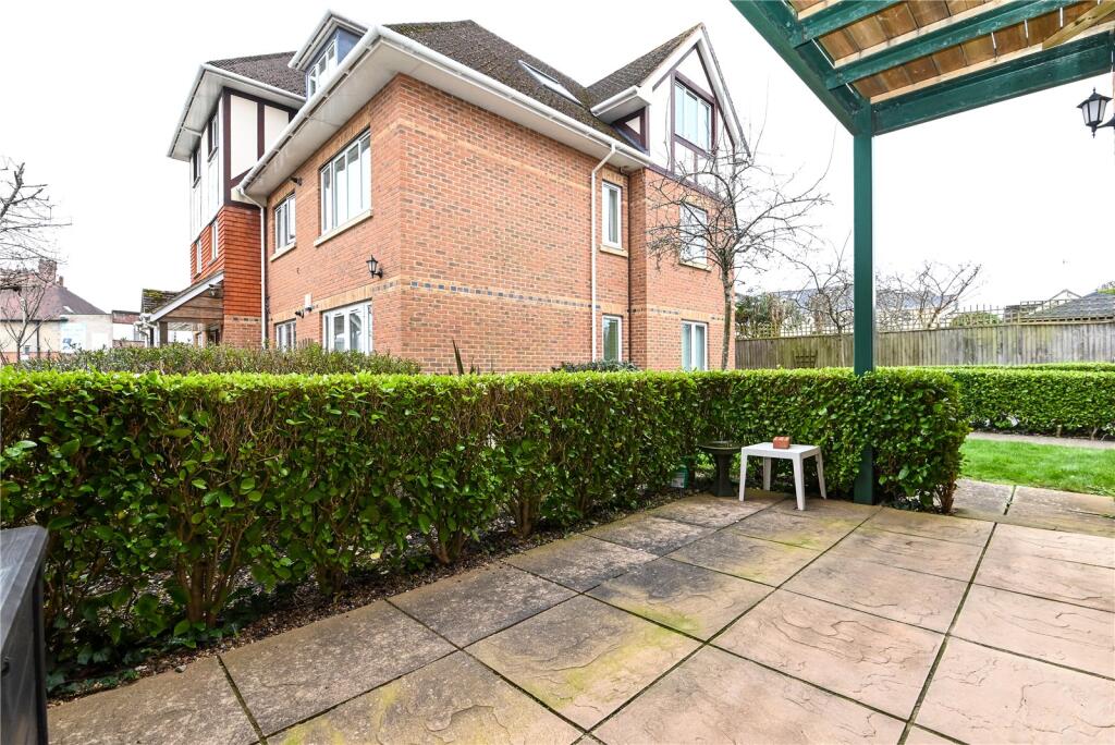 Additional property image - Chessel House, Fernhill Lane, New Milton, Hampshire, BH25