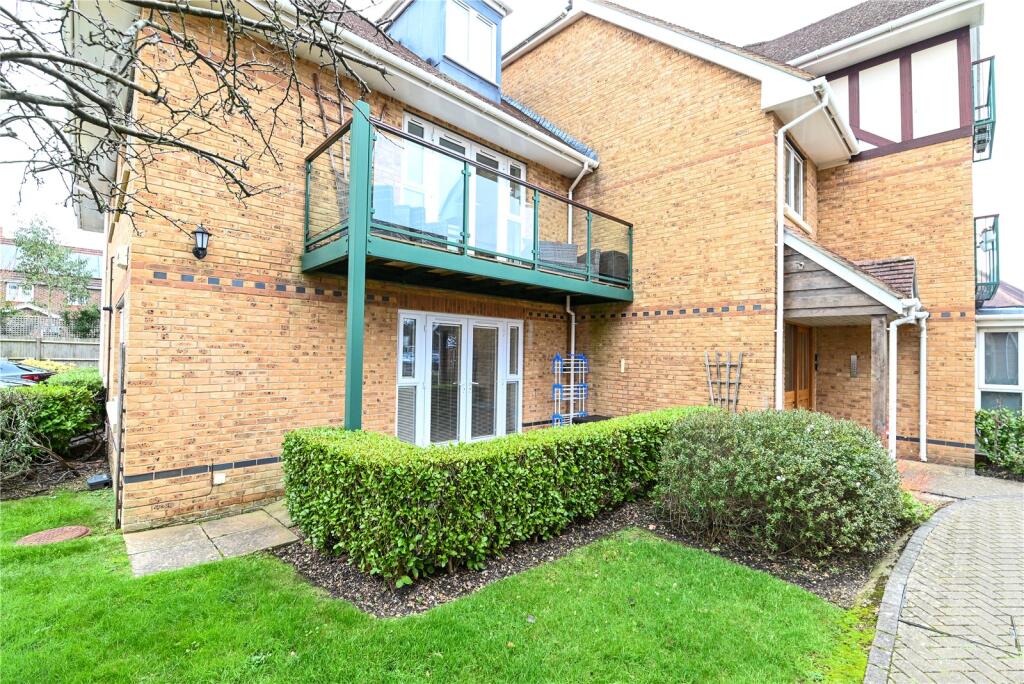 Additional property image - Chessel House, Fernhill Lane, New Milton, Hampshire, BH25