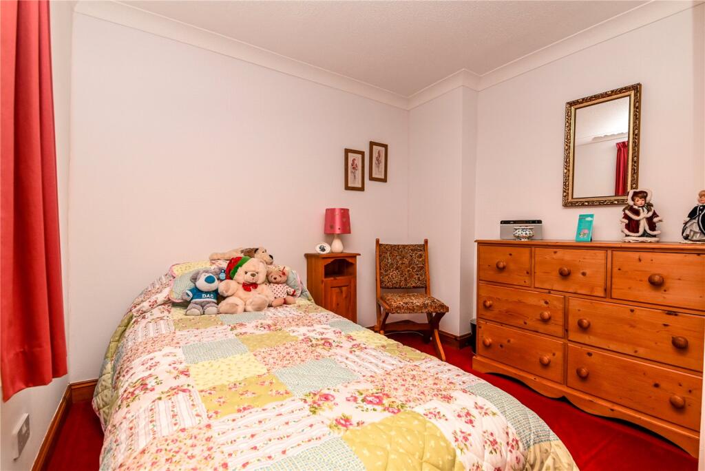 Additional property image - Ashley Lane, New Milton, Hampshire, BH25