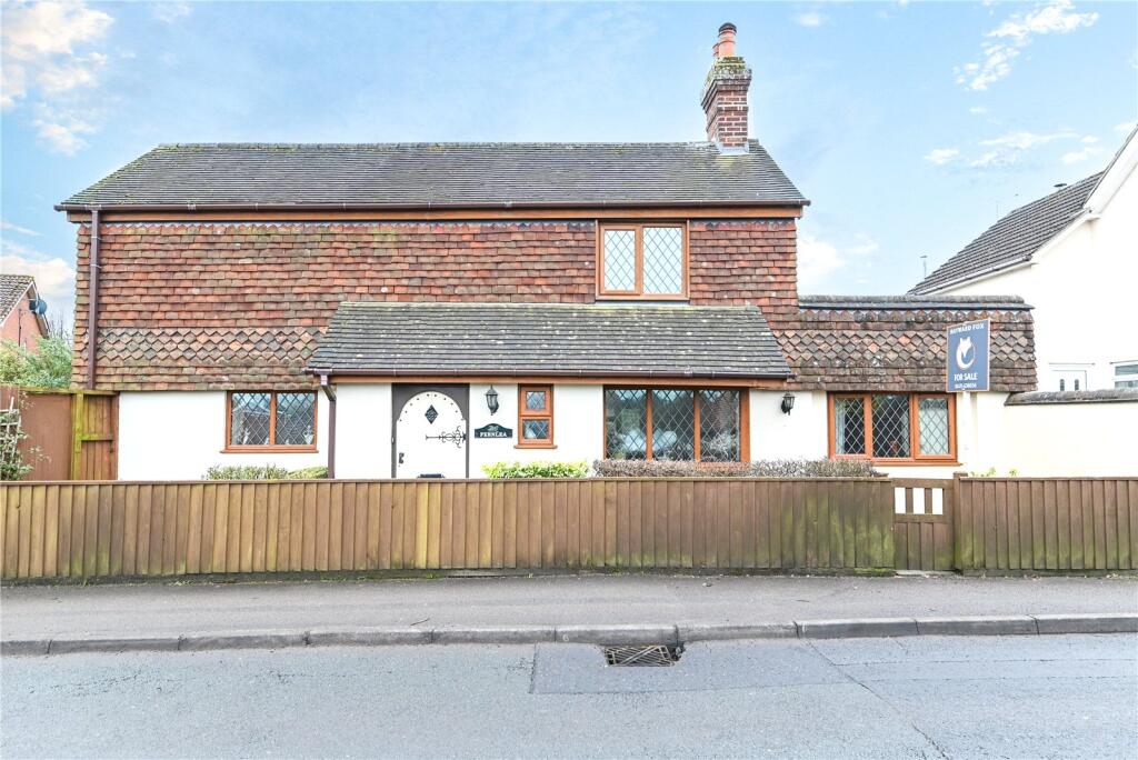 Additional property image - Ashley Lane, New Milton, Hampshire, BH25