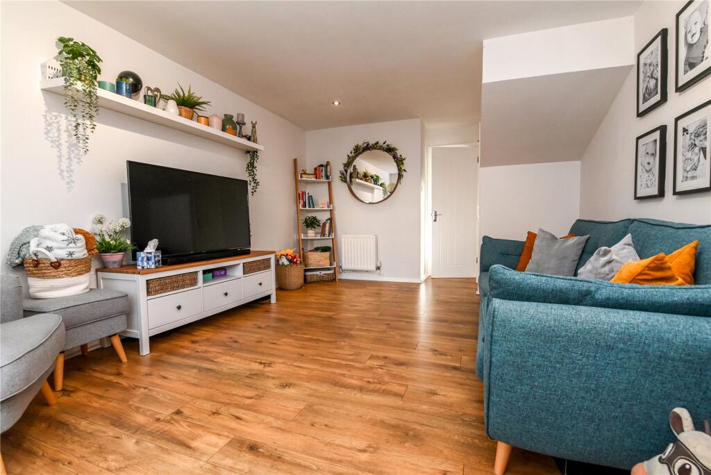 Additional property image - Doe Copse Way, New Milton, Hampshire, BH25