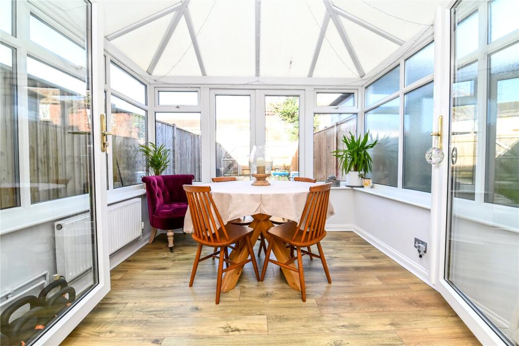 Additional property image - Doe Copse Way, New Milton, Hampshire, BH25