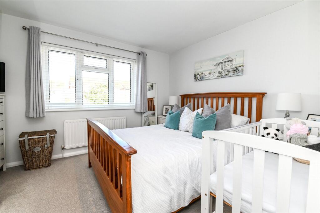 Additional property image - Doe Copse Way, New Milton, Hampshire, BH25