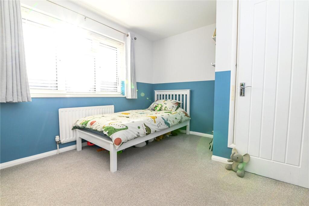 Additional property image - Doe Copse Way, New Milton, Hampshire, BH25