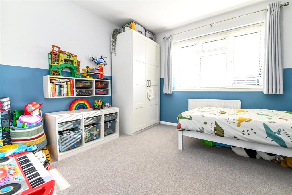Additional property image - Doe Copse Way, New Milton, Hampshire, BH25