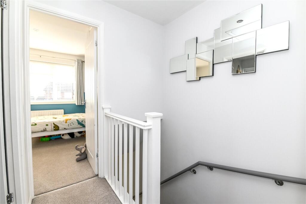 Additional property image - Doe Copse Way, New Milton, Hampshire, BH25