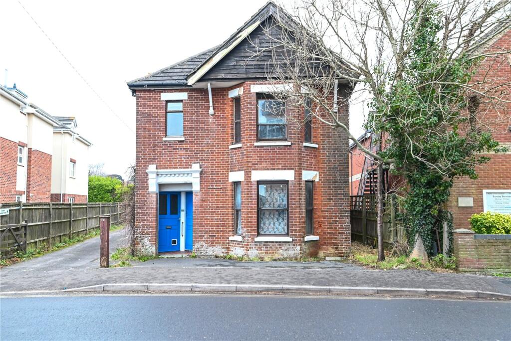Additional property image - Whitefield Road, New Milton, Hampshire, BH25