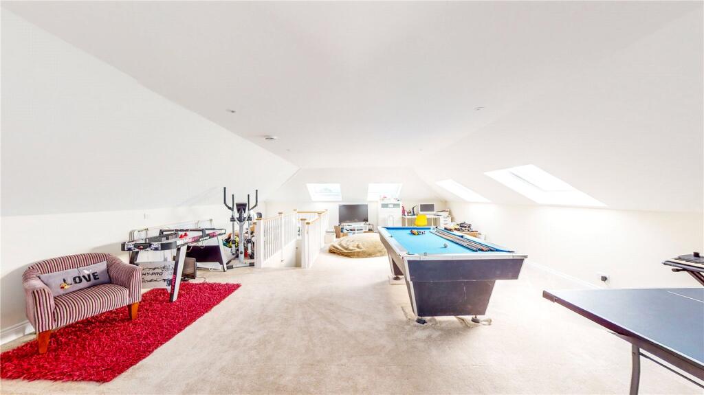 Additional property image - Barrs Wood Road, New Milton, Hampshire, BH25