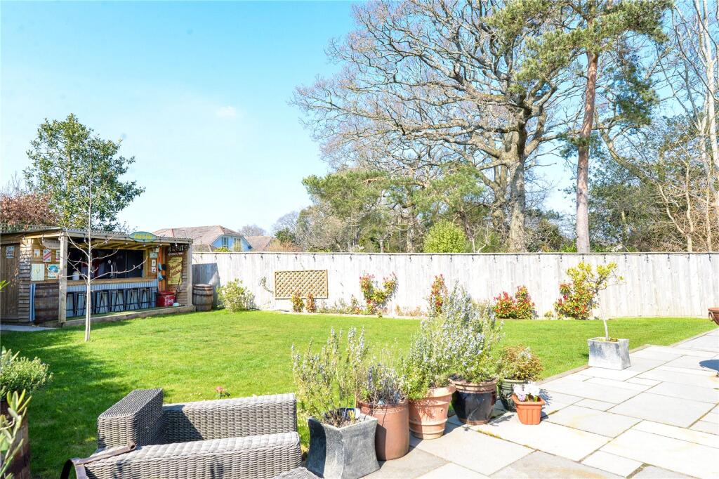 Additional property image - Barrs Wood Road, New Milton, Hampshire, BH25