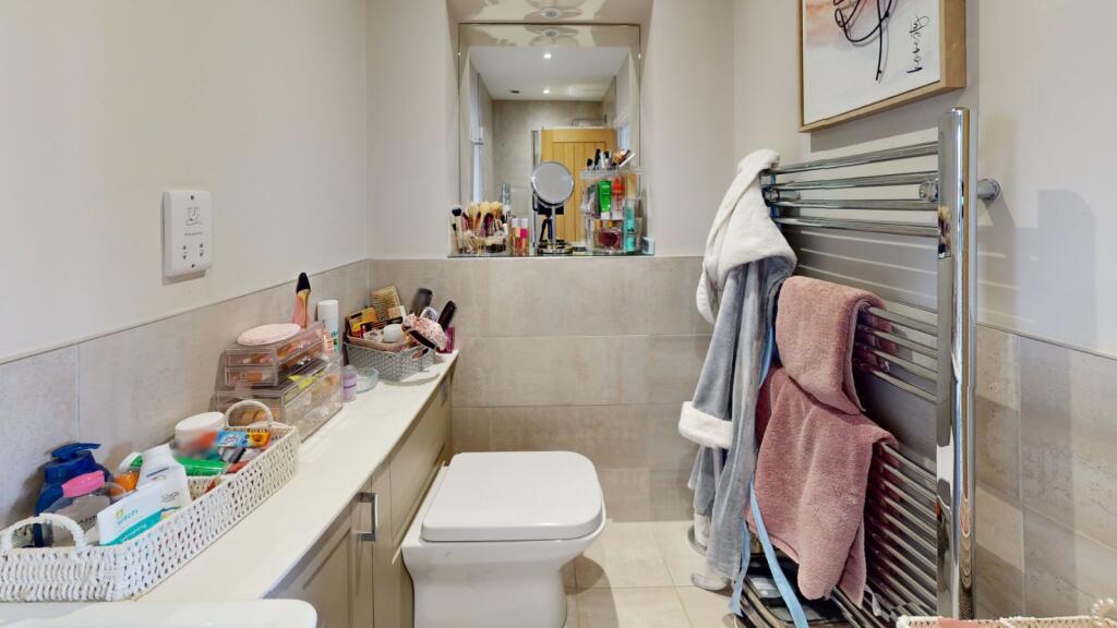 Additional property image - Barrs Wood Road, New Milton, Hampshire, BH25