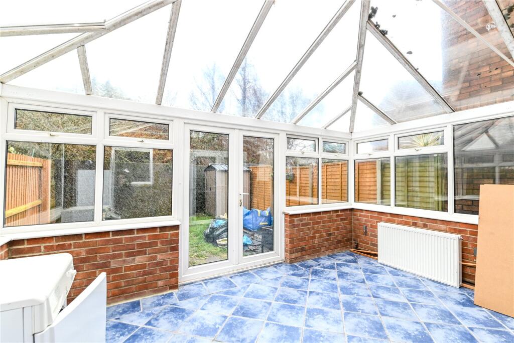 Additional property image - Wagtail Drive, New Milton, Hampshire, BH25