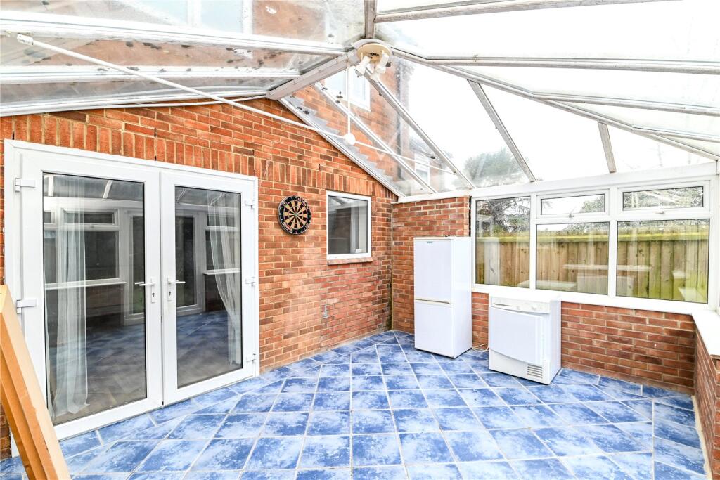Additional property image - Wagtail Drive, New Milton, Hampshire, BH25
