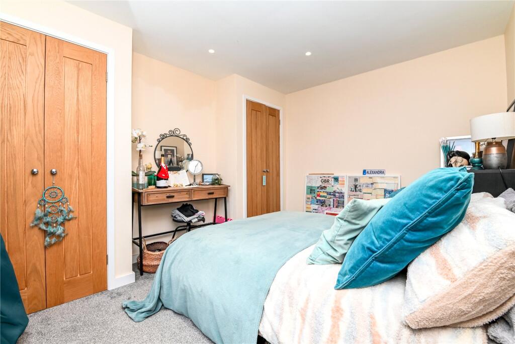 Additional property image - Bashley Cross Road, Bashley, New Milton, Hampshire, BH25
