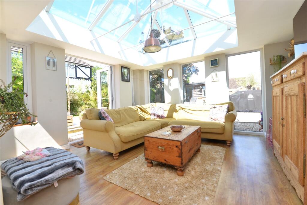 Additional property image - Ashley Road, New Milton, Hampshire, BH25