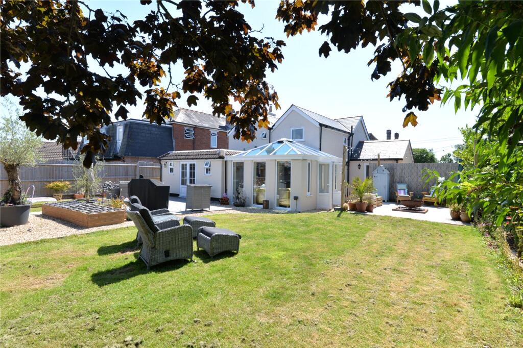 Additional property image - Ashley Road, New Milton, Hampshire, BH25