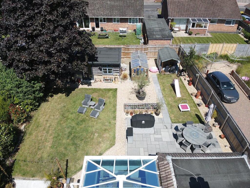 Additional property image - Ashley Road, New Milton, Hampshire, BH25