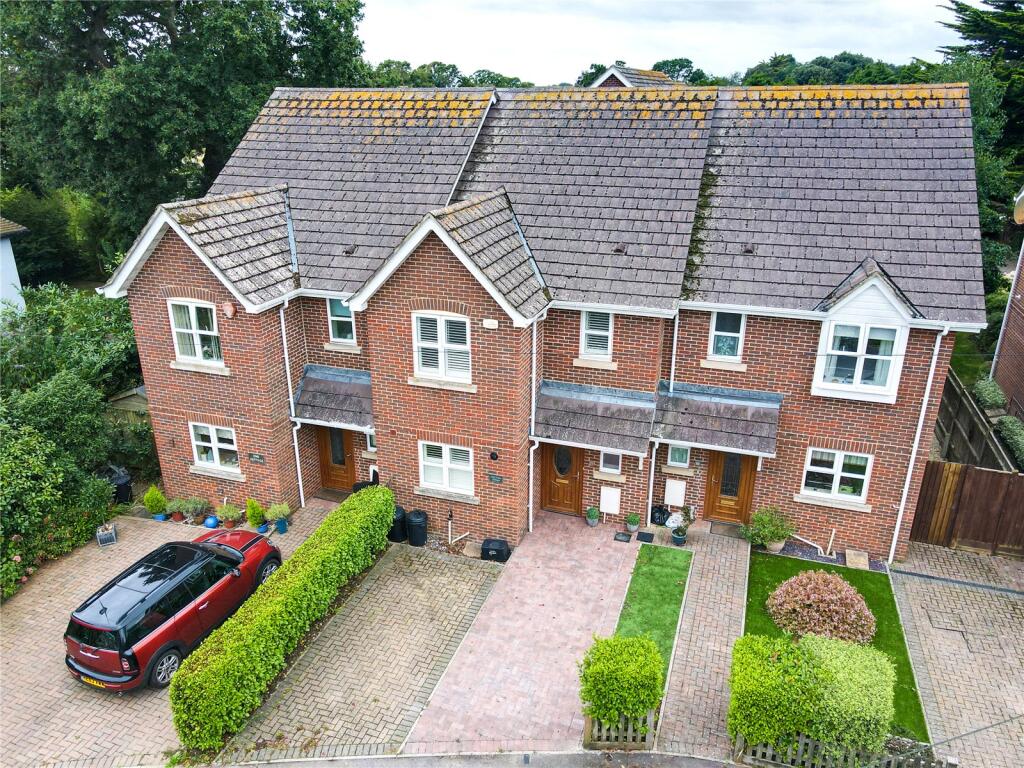 Additional property image - York Avenue, New Milton, Hampshire, BH25
