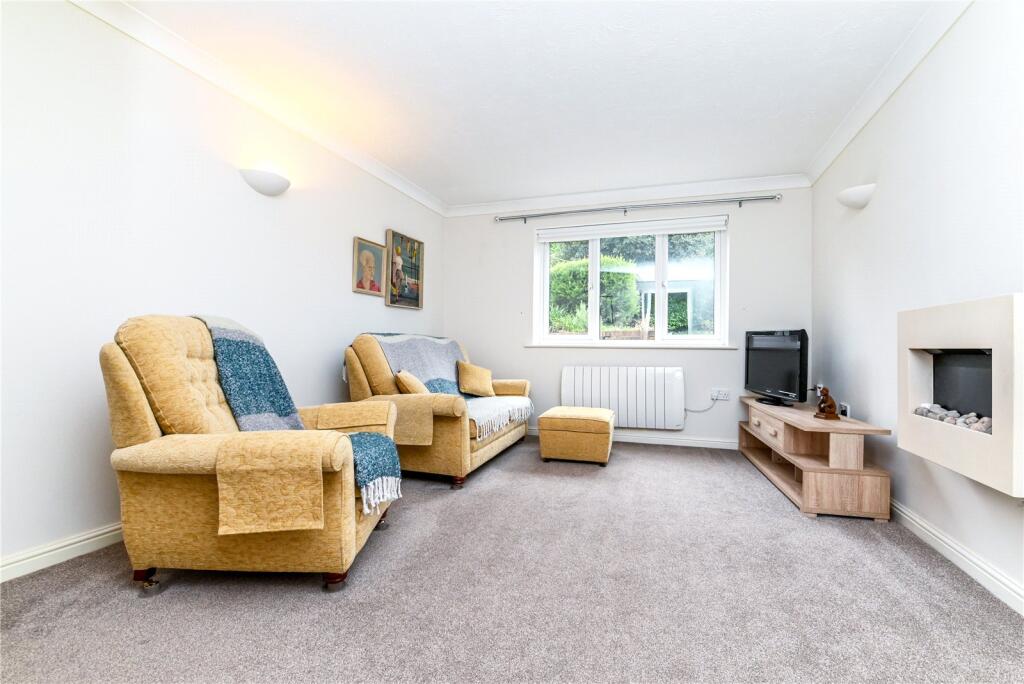 Additional property image - Lakeside Pines, Barrs Avenue, New Milton, Hampshire, BH25
