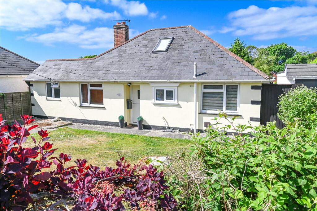 Main image of property: Gorsefield Road, New Milton, Hampshire, BH25
