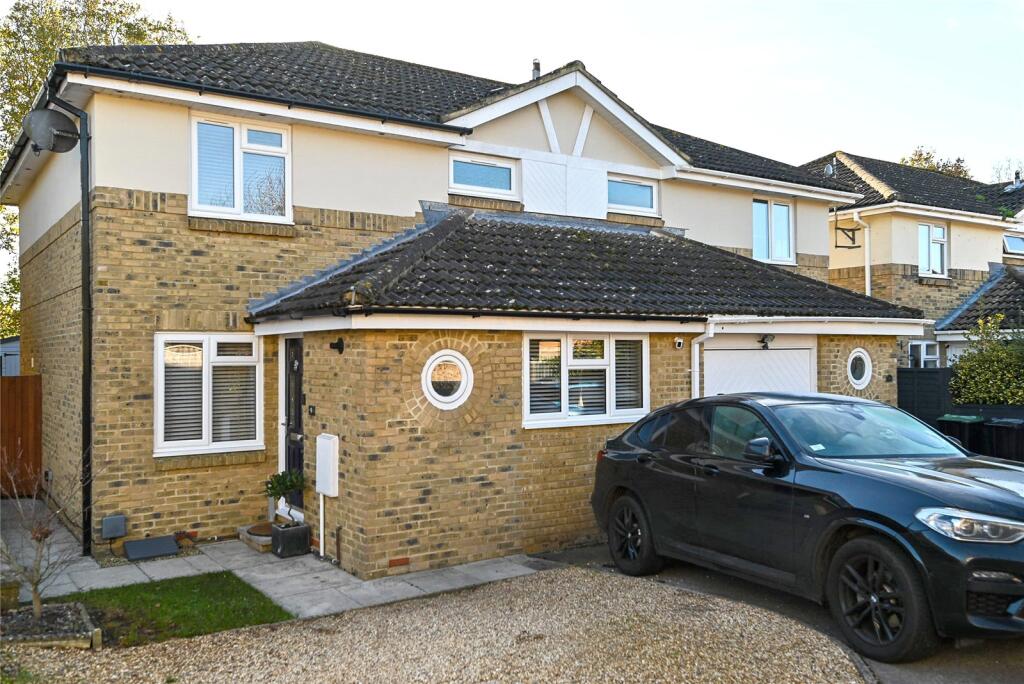 Main image of property: Deer Park Close, New Milton, Hampshire, BH25