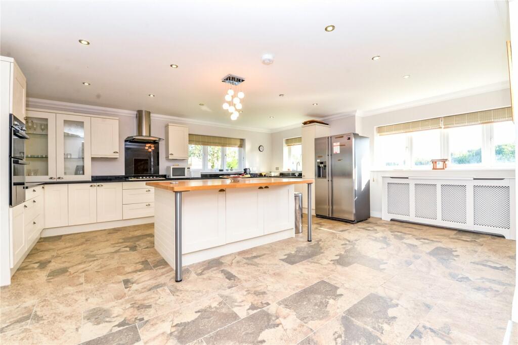 Additional property image - Barton Common Road, Barton On Sea, New Milton, Hampshire, BH25