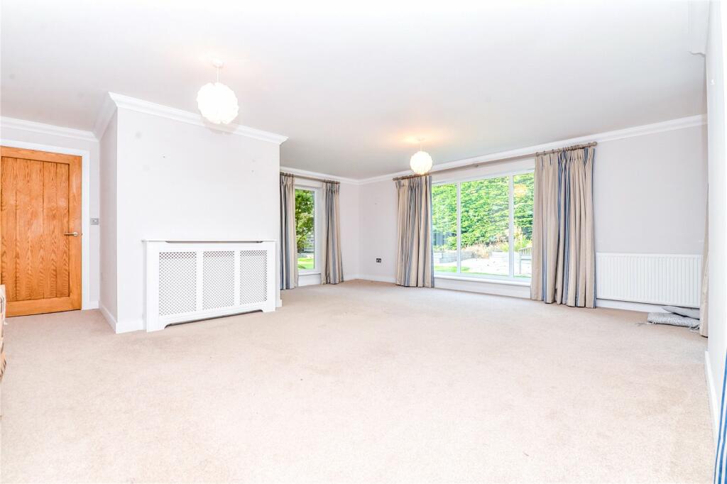 Additional property image - Barton Common Road, Barton On Sea, New Milton, Hampshire, BH25