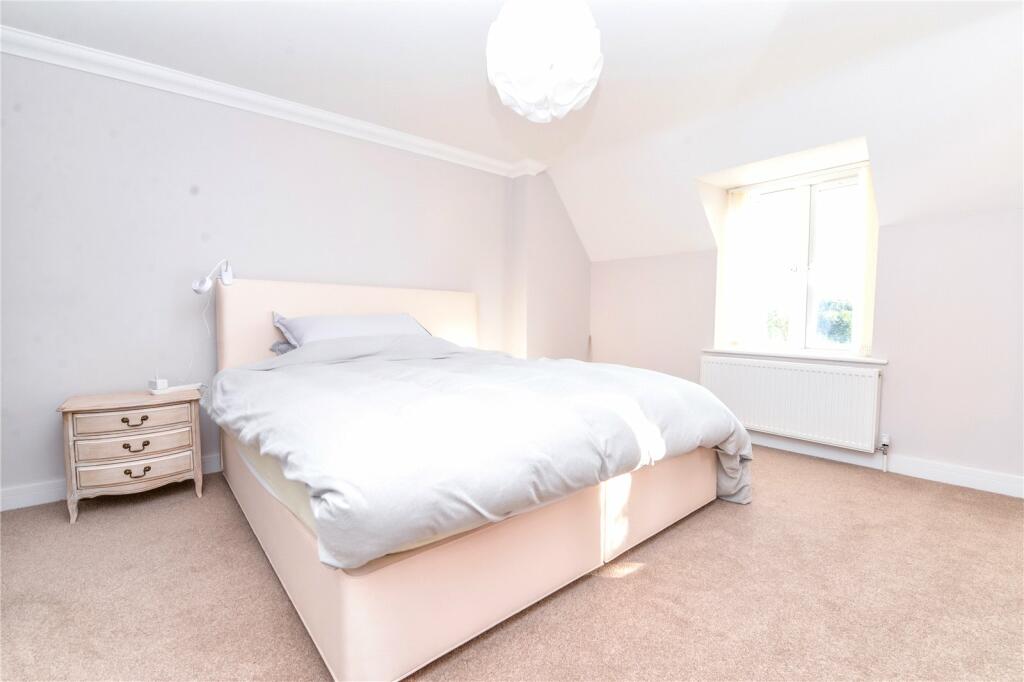 Additional property image - Barton Common Road, Barton On Sea, New Milton, Hampshire, BH25