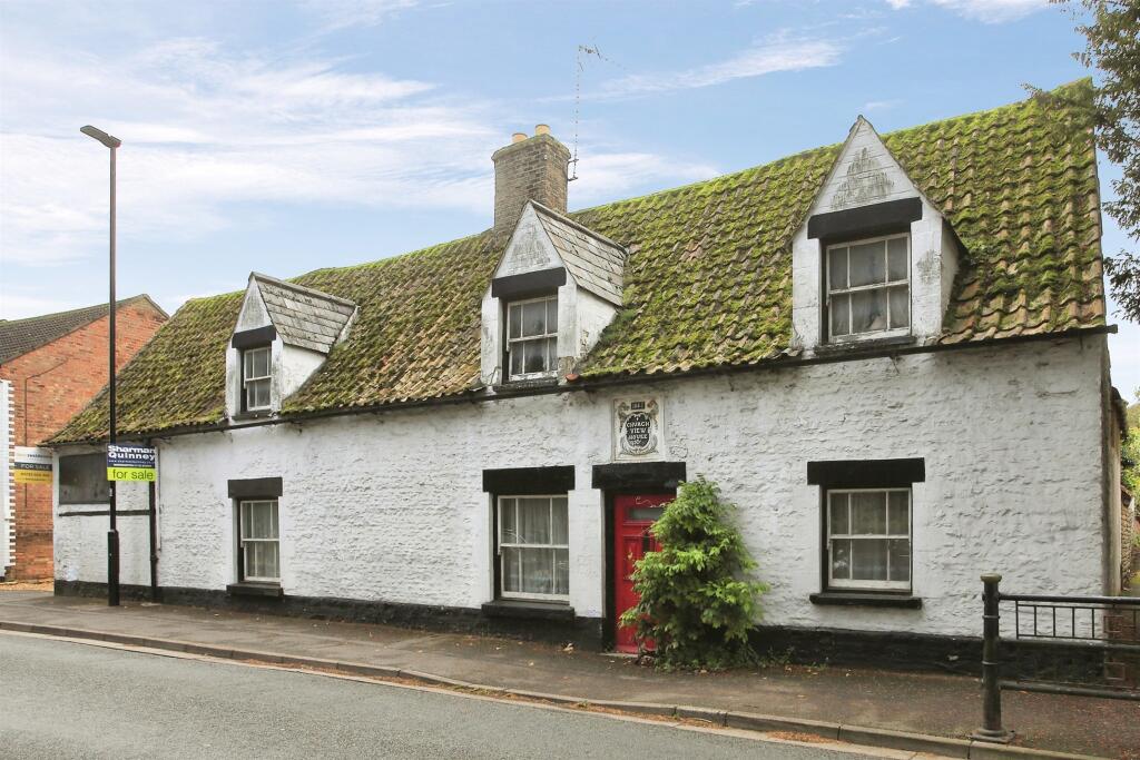 3 bedroom character property for sale in Church Street, Werrington