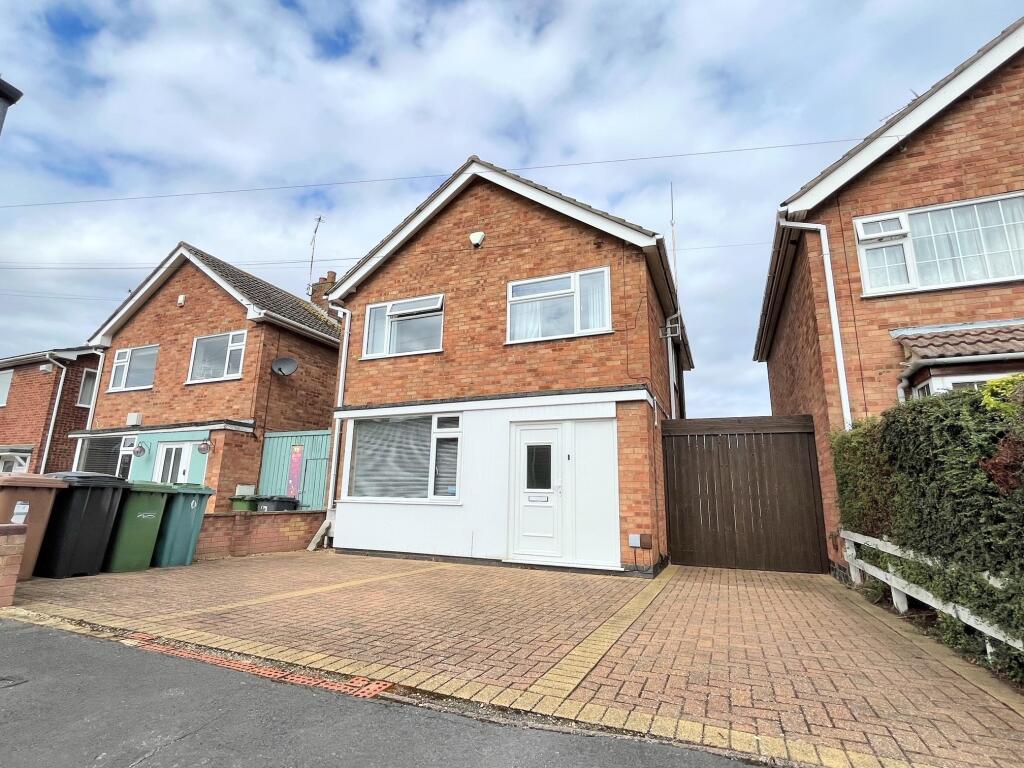 Main image of property: Elm Crescent, Glinton, Peterborough