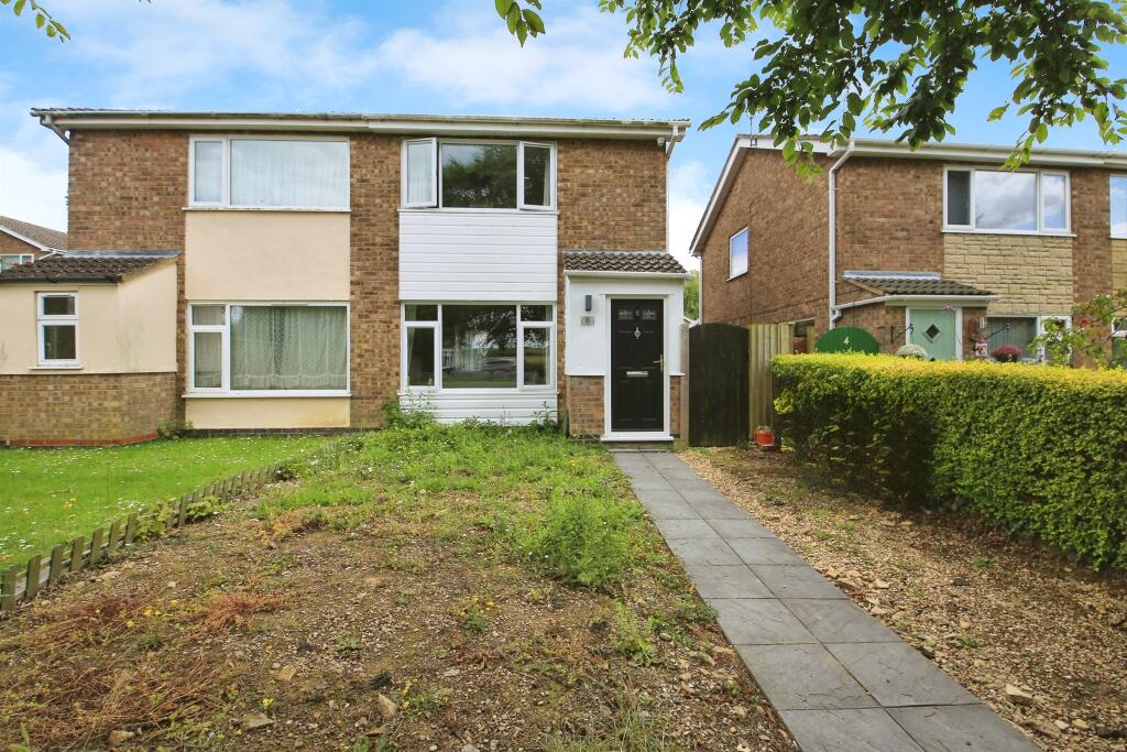 2 bedroom semidetached house for sale in Street, Stilton