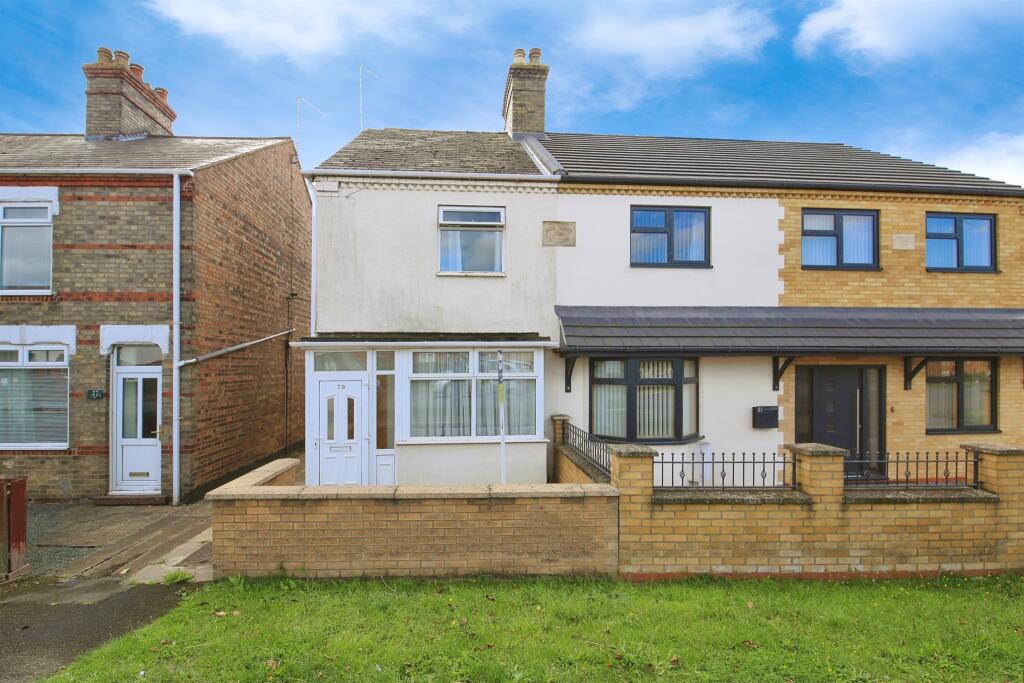 Main image of property: Broadway, Yaxley, Peterborough