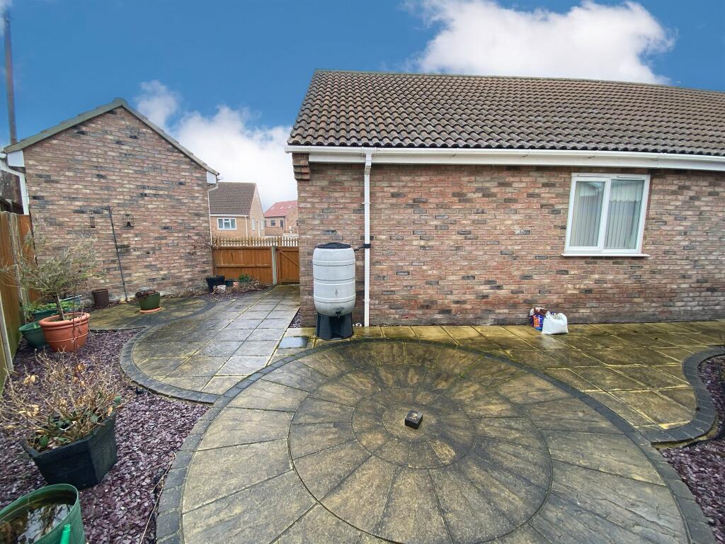 4 bedroom detached bungalow for sale in Cowslip Close, Doddington