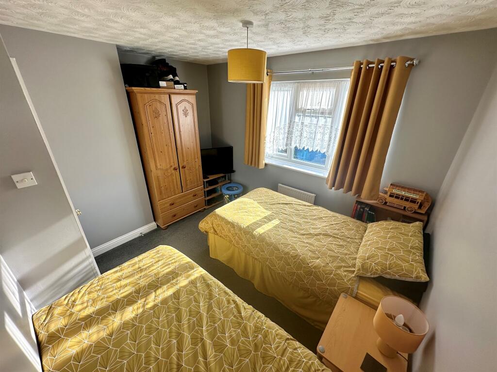 4 bedroom detached house for sale in Beech Avenue, Doddington, March, PE15