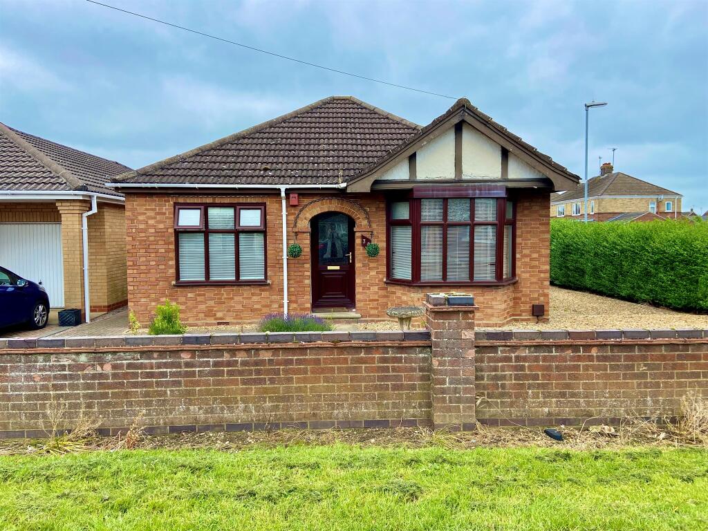 3 bedroom detached bungalow for sale in Upwell Road, March, PE15