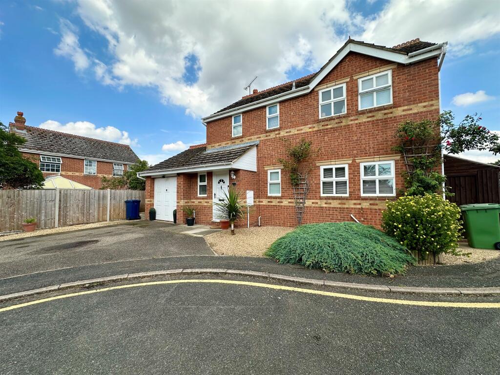 Main image of property: Gipson Close, Chatteris