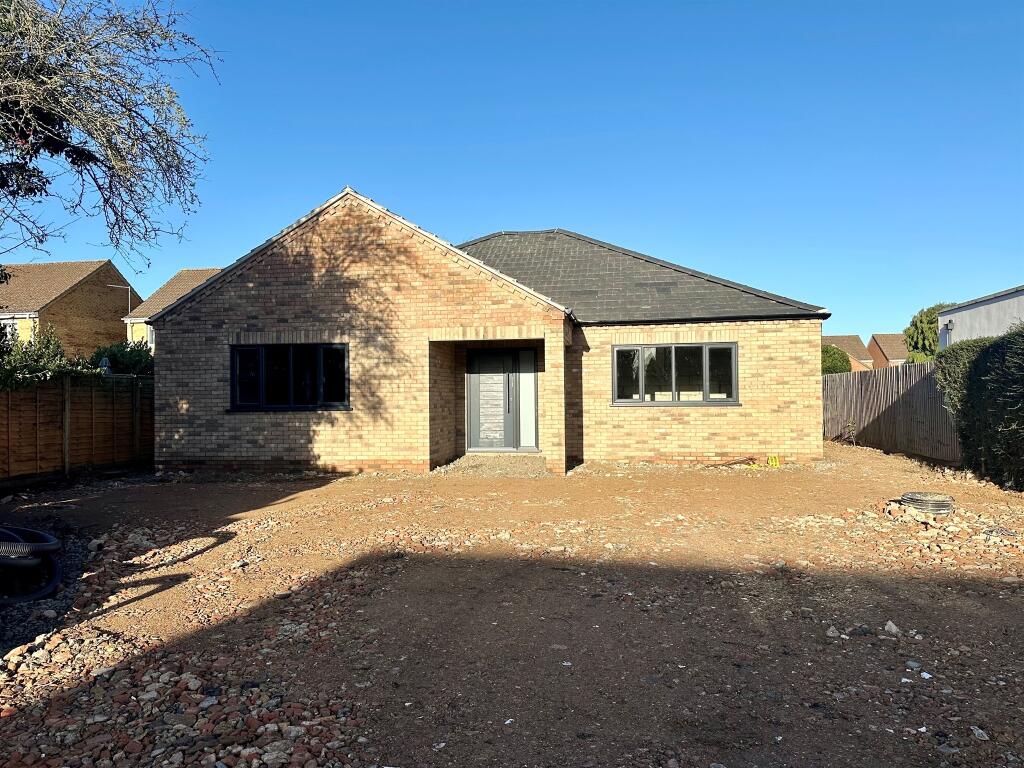 Main image of property: Elm Road, March