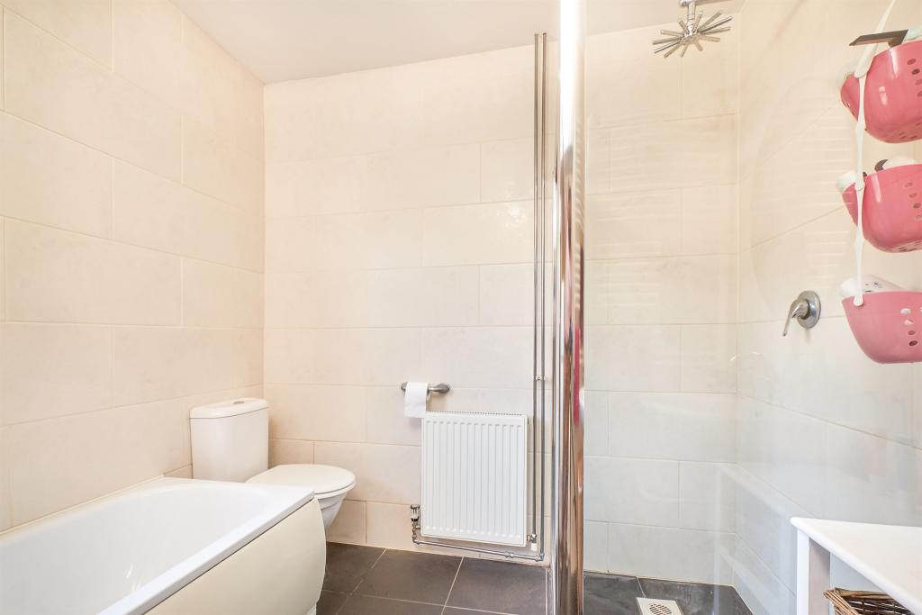 2 bedroom detached bungalow for sale in Upwell Road, March, PE15