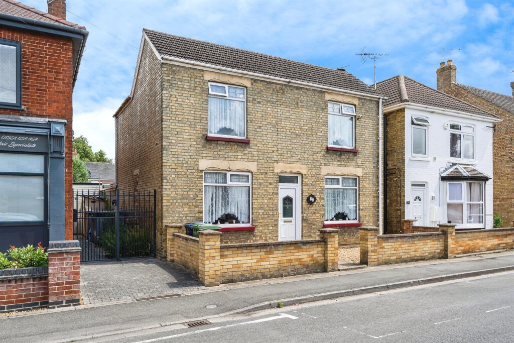 Main image of property: Darthill Road, March