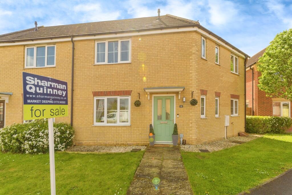 3 bedroom semidetached house for sale in Braeburn Road, Deeping St