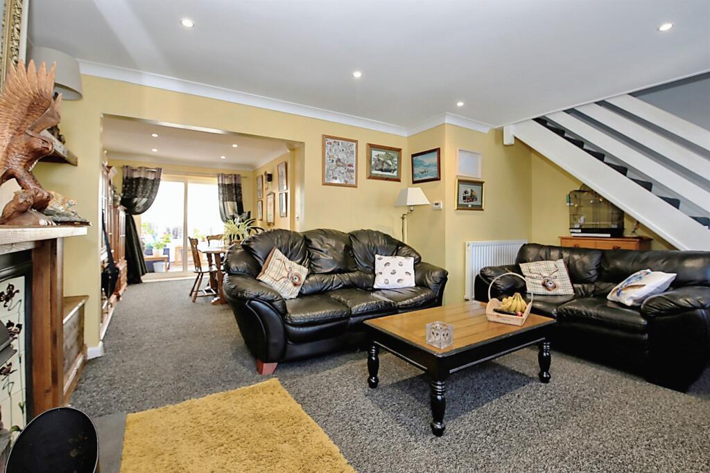 3 bedroom chalet for sale in Burnt House Road, Whittlesey, Peterborough