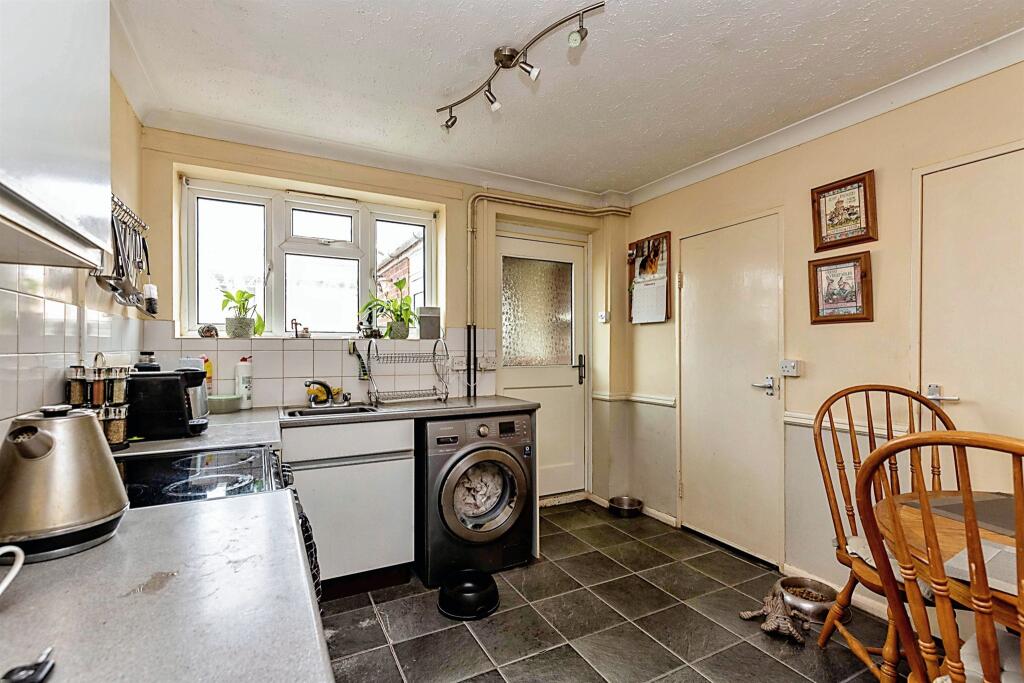 2 bedroom flat for sale in Feldale Place, Whittlesey, Peterborough, PE7