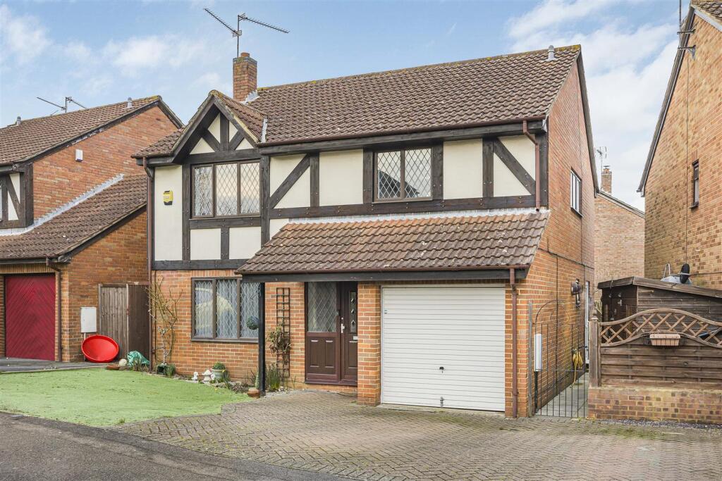 Main image of property: Tamarind Way, Earley