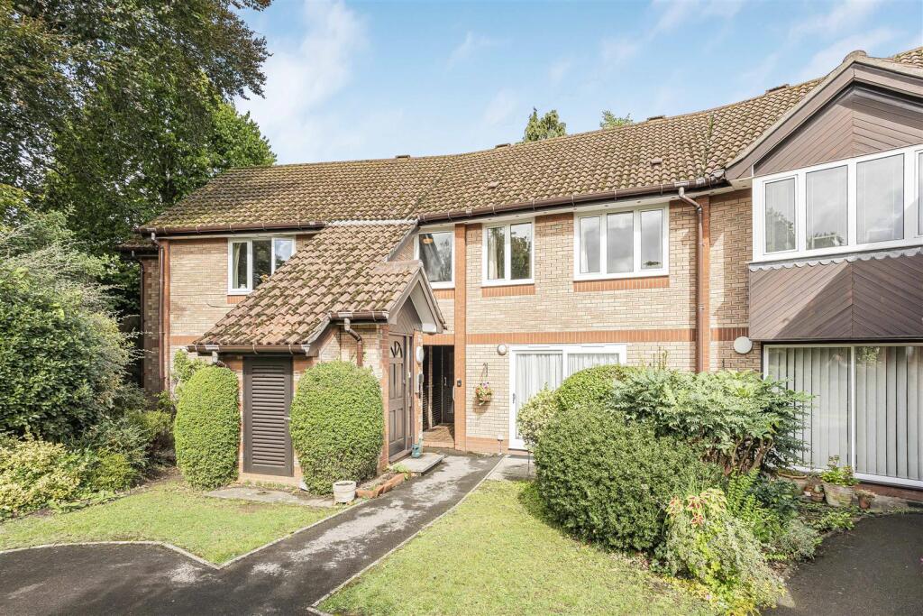 Main image of property: Priest Hill, Caversham, RG4