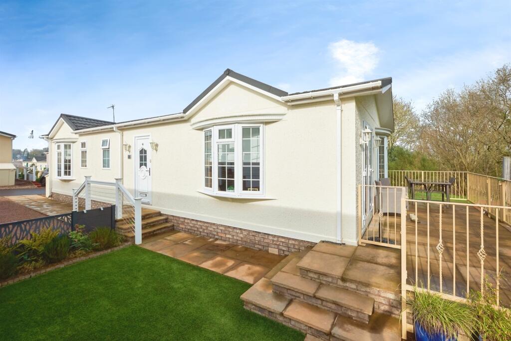 2 bedroom park home for sale in Red Lane, Burton Green, Kenilworth, CV8