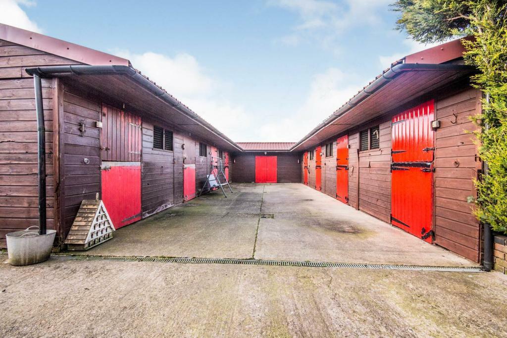 Additional property image - Green End Road, Fillongley, Coventry