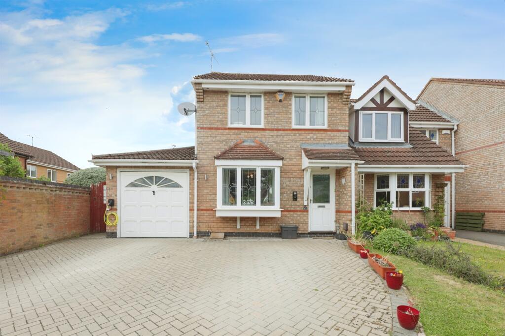 Main image of property: Greenfield Avenue, Balsall Common, Coventry