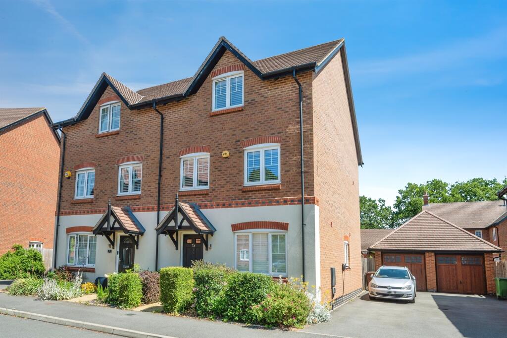 Main image of property: Meer Stones Road, Balsall Common, Coventry