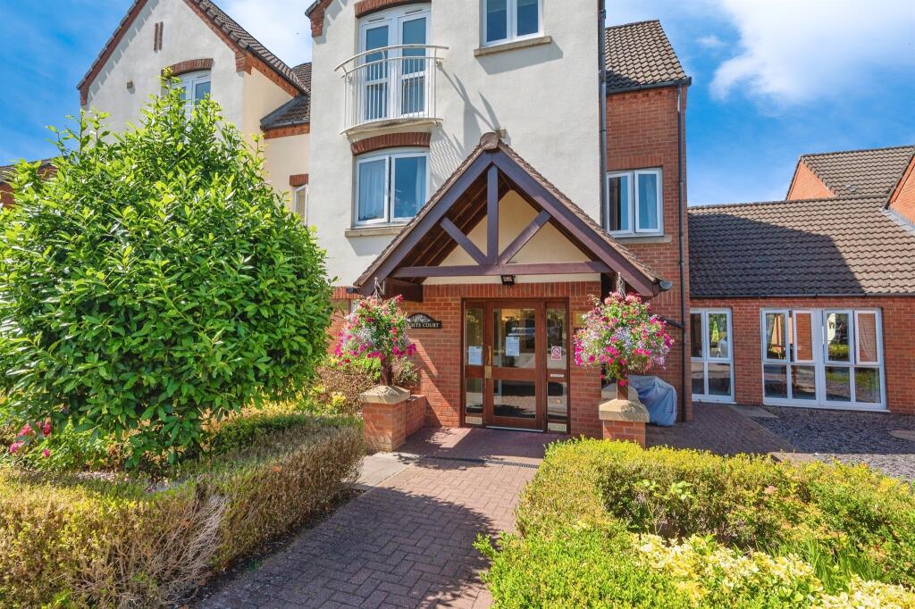 Main image of property: Kenilworth Road, Balsall Common, Coventry