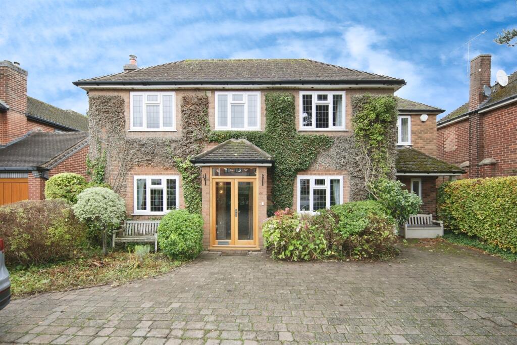 Main image of property: Kelsey Lane, Balsall Common, Coventry