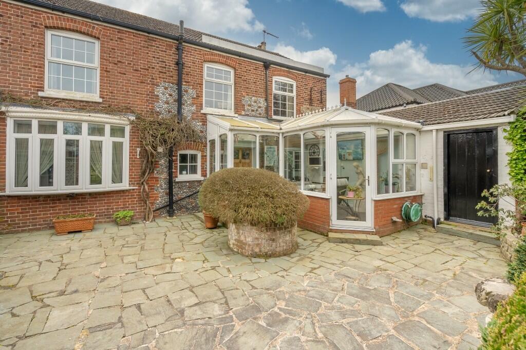 3 bedroom detached house for sale in Martham, NR29